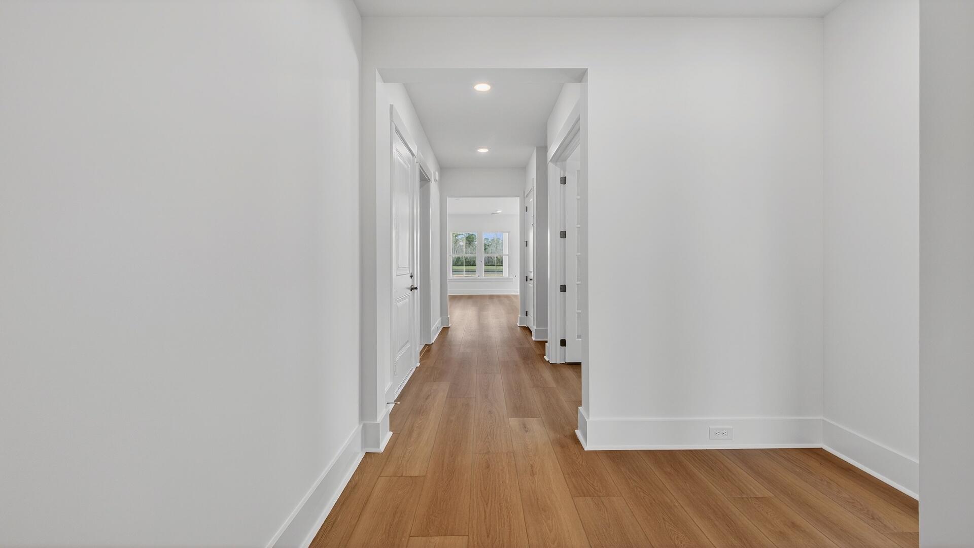 504 Ocean Mist Way Summerville, SC 29486 - Photo 7 of 17 Foyer