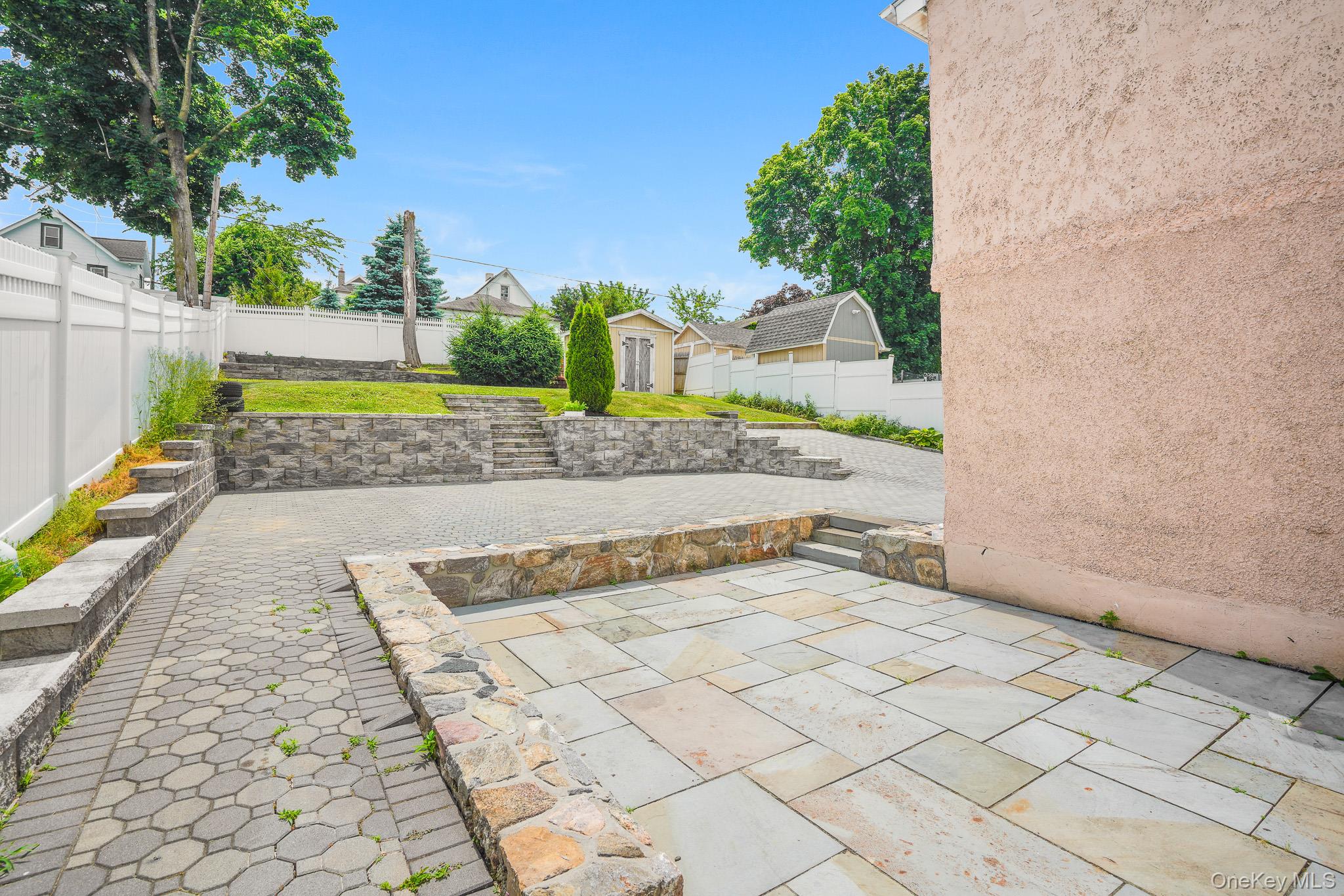609 Washington Street Peekskill, NY 10566 - Photo 29 of 37 Spacious back patio.