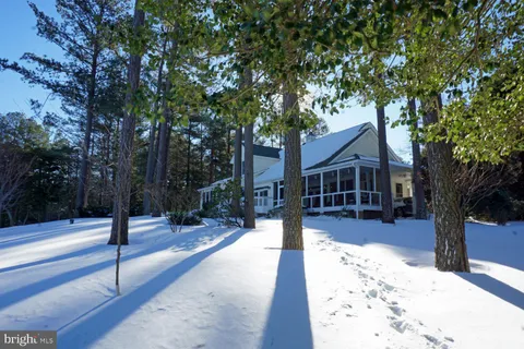 $924,900 | 52 Reef Court, Montross, VA 22520