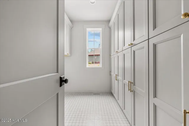 $917,695 | 150 Sugar Sand Lane, West End, NC 27376