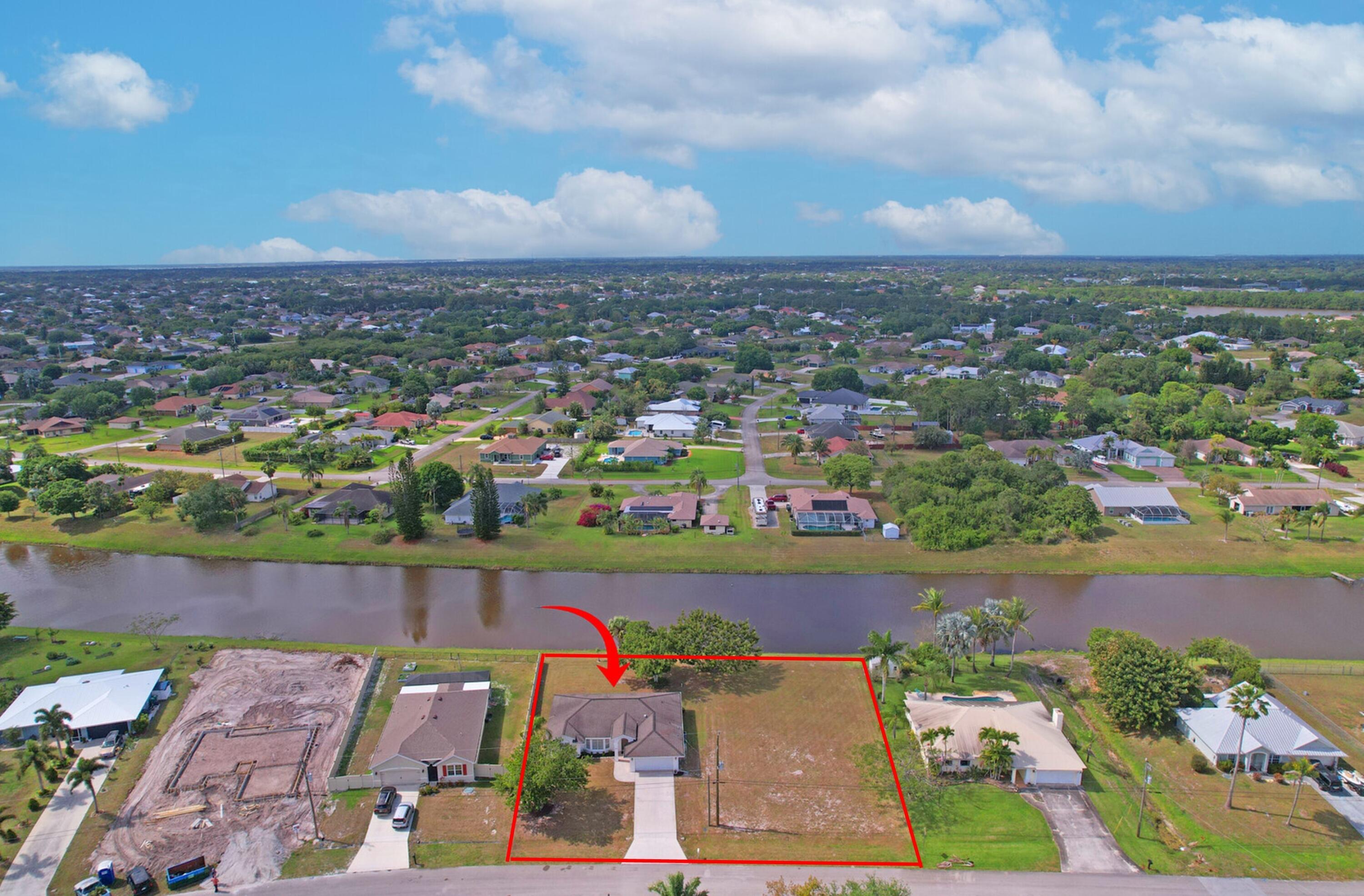 206 Southwest Ridgecrest Dr  