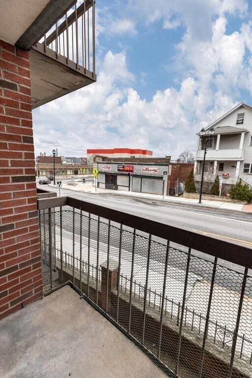 15 Ferry Street, Unit 4 Everett, MA 02149 - Photo 10 of 10