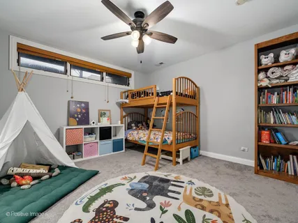 $700,000 | 1945 West Erie Street, Unit 1W, Chicago, IL 60622