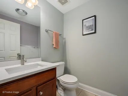 $700,000 | 1945 West Erie Street, Unit 1W, Chicago, IL 60622