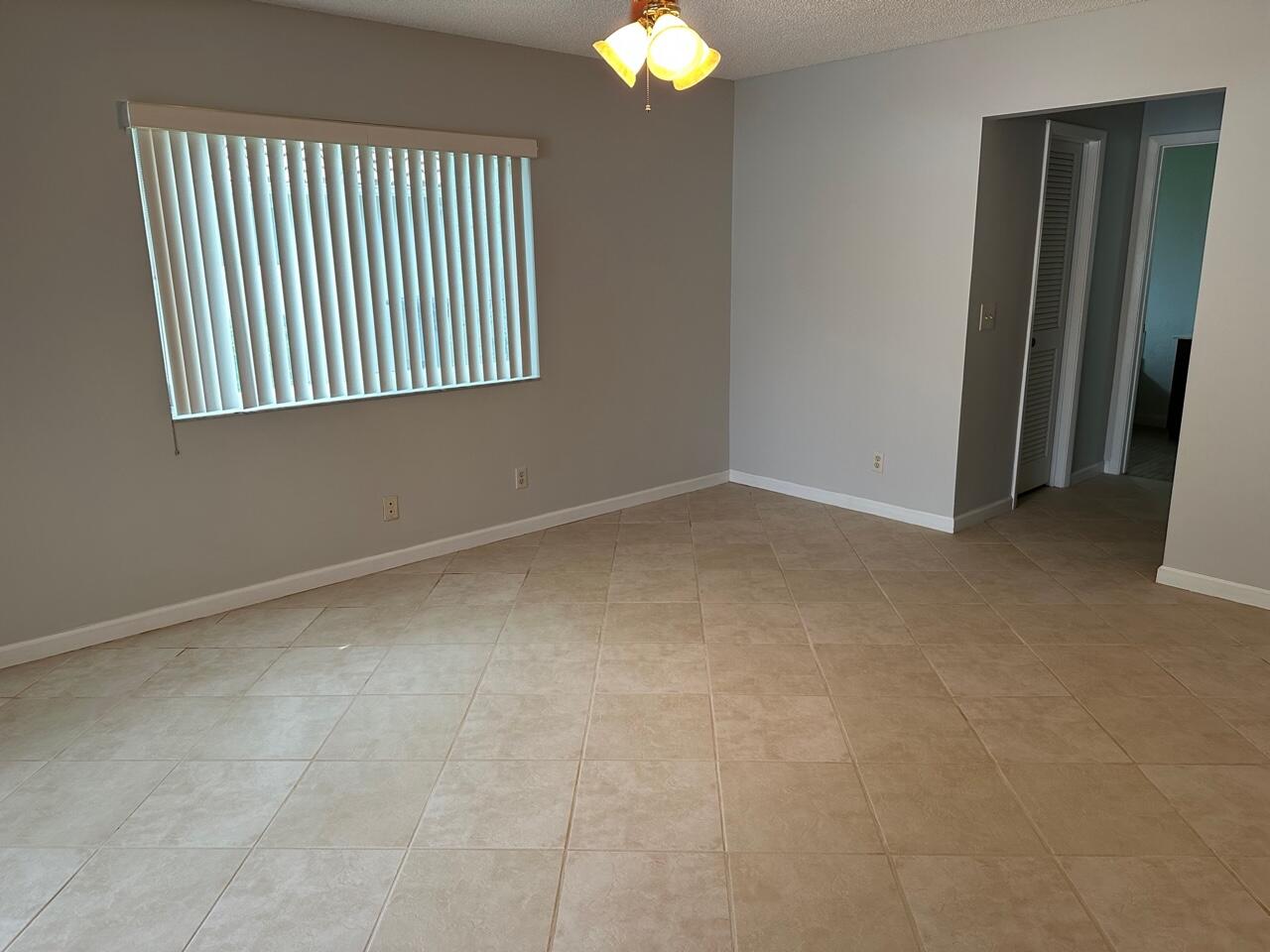 22421 Ensenada Way Boca Raton, FL 33433 - Photo 9 of 22 IMG_9246