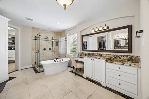 $1,325,000 | 1360 Chippendale Road, Houston, TX 77018