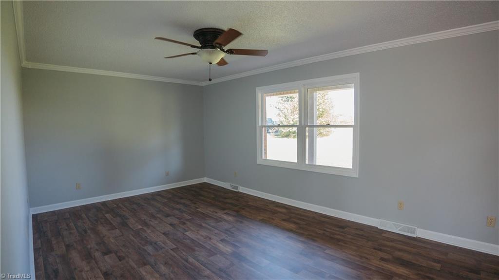 668 Tom Jones Road Ararat, NC 27007 - Photo 27 of 35 Gallery Image 27