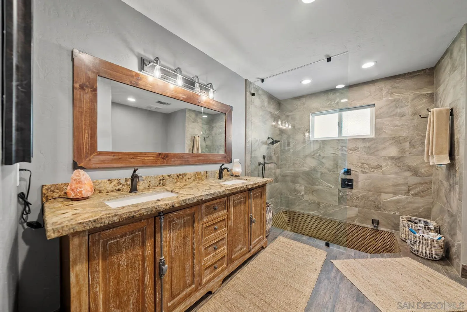 9895 El Capitan Real Road El Cajon, CA 92021 - Photo 21 of 48 Gallery Image 21