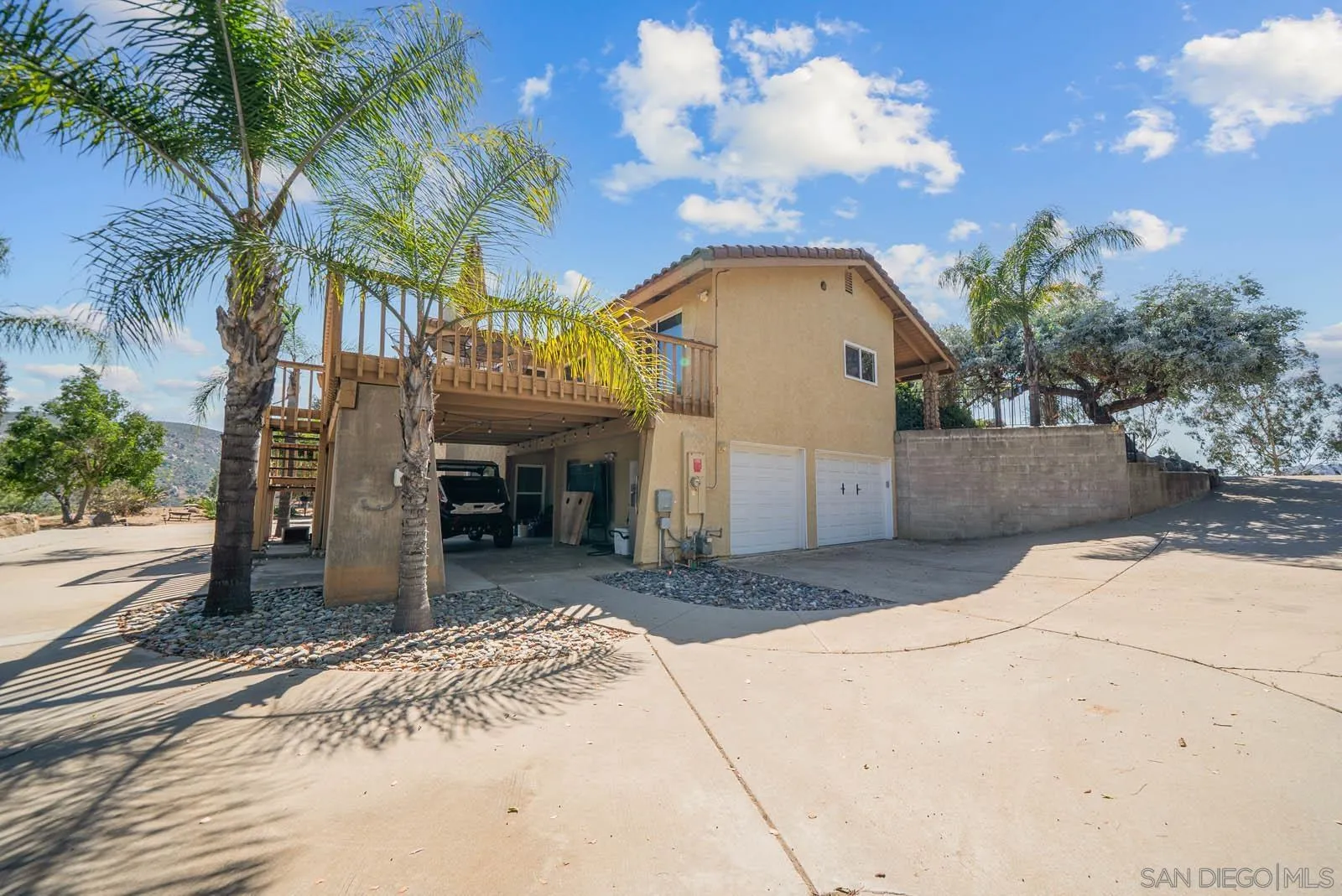 9895 El Capitan Real Road El Cajon, CA 92021 - Photo 5 of 48 Gallery Image 5