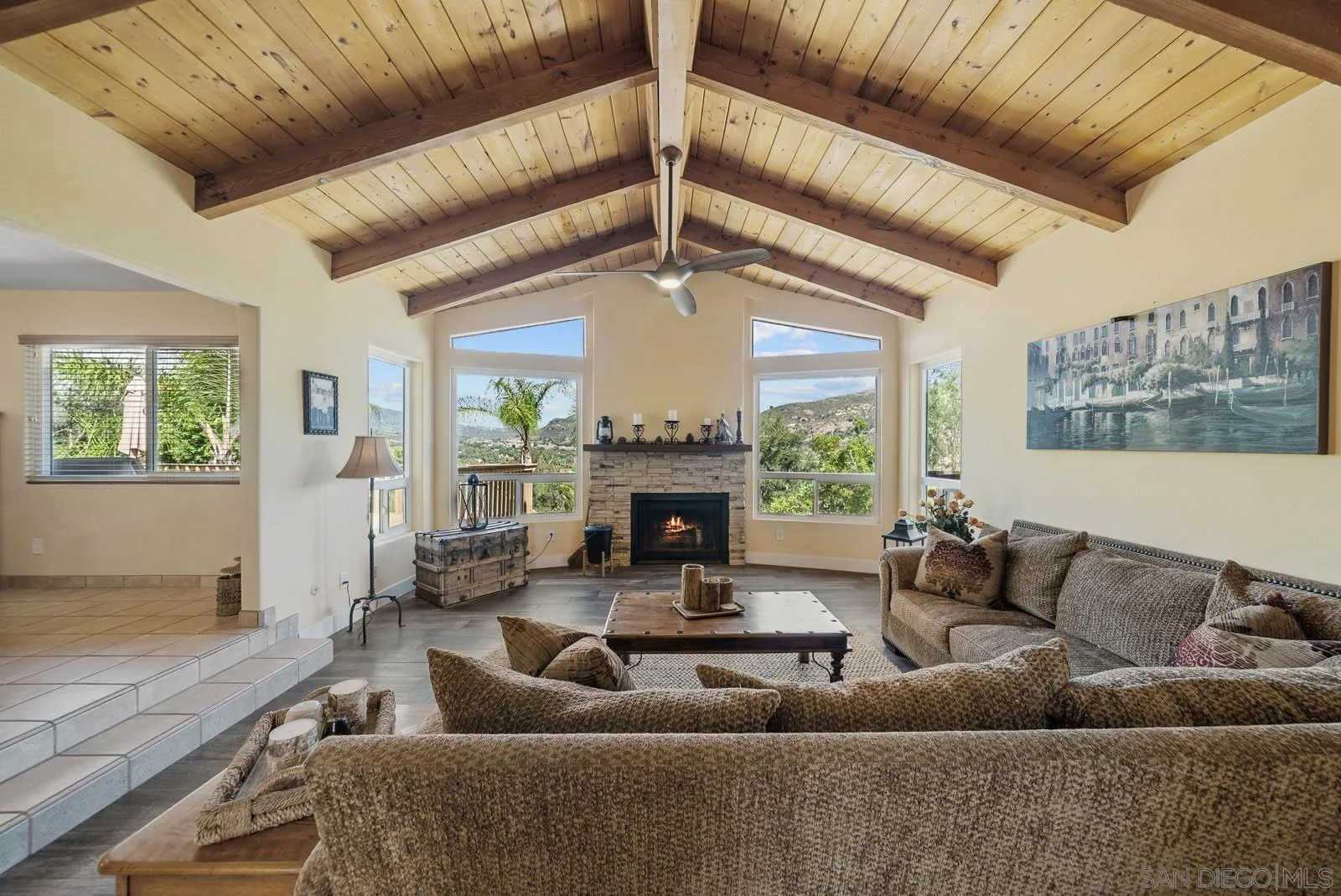9895 El Capitan Real Road El Cajon, CA 92021 - Photo 10 of 48 Gallery Image 10