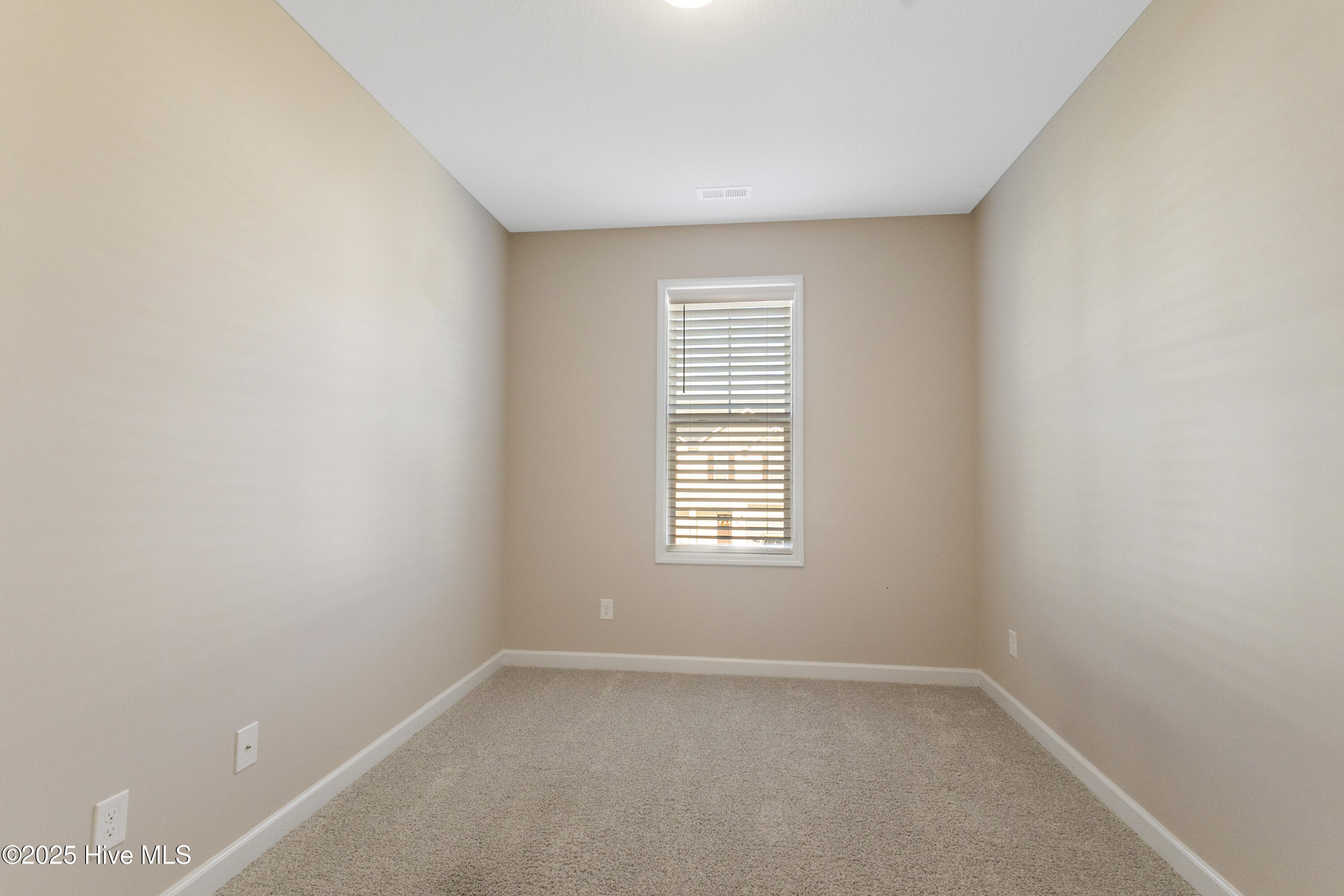 414 Vandemere Court Holly Ridge, NC 28445 - Photo 27 of 40 IMG_1591