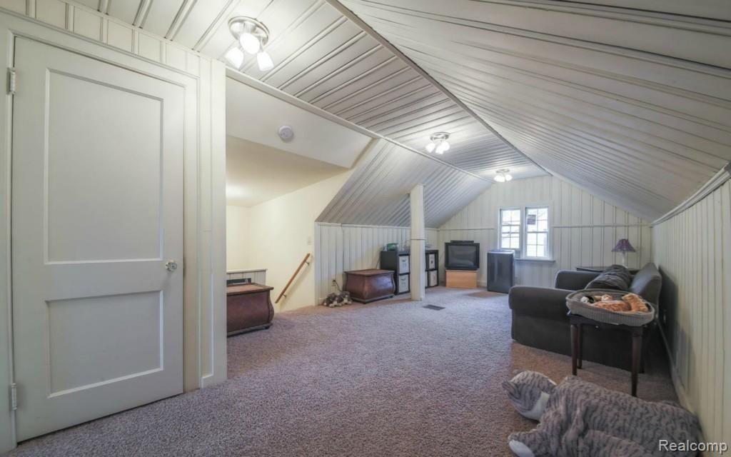 667 Washington Road Grosse Pointe, MI 48230 - Photo 25 of 29 25-photo-web-1680x1050-237001.jpg