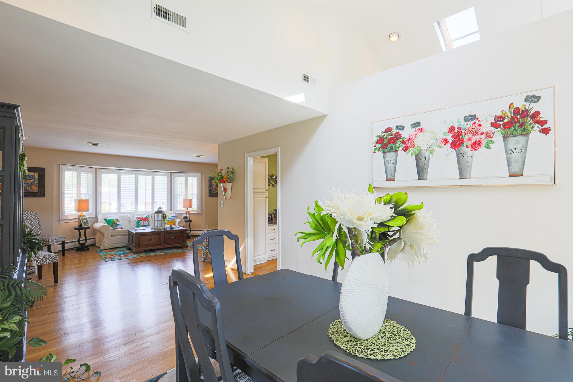923 Starbit Road Baltimore, MD 21286 - Photo 16 of 70 Gallery Image 16