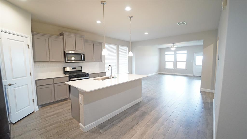 2401 Goodnight Ranch Drive Weatherford, TX 76087 - Photo 5 of 16
