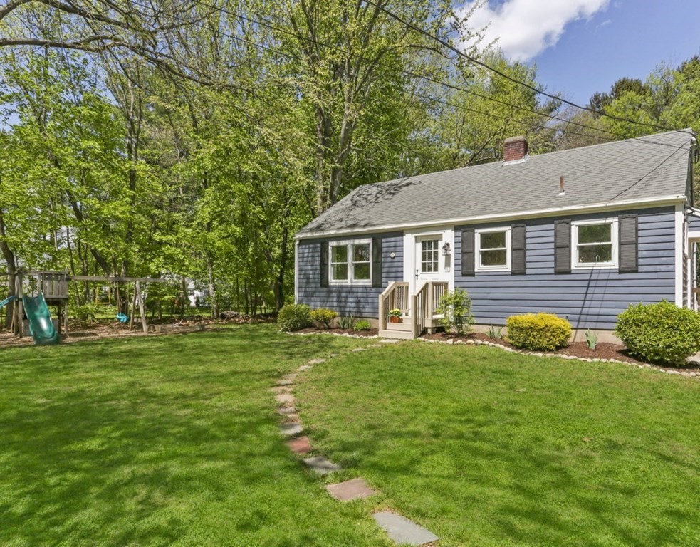 18 Mill Road Littleton, MA 01460 - Photo 5 of 38 Gallery Image 5