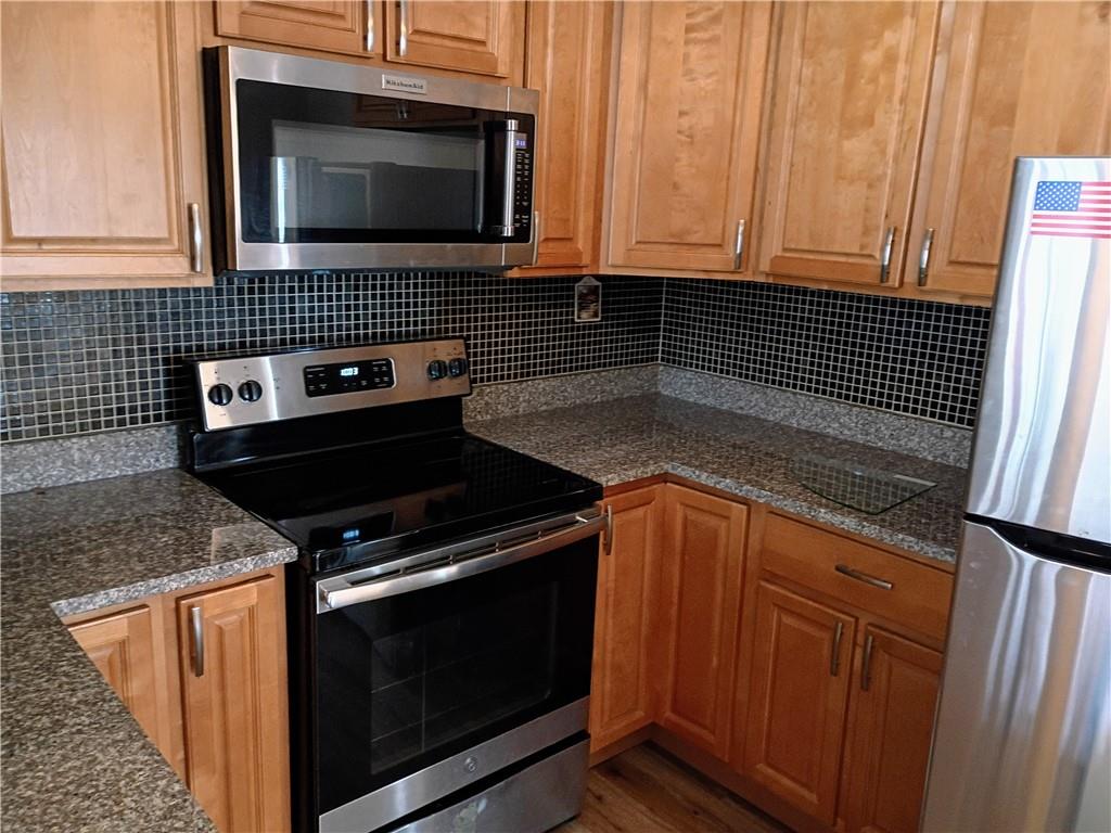 1115 Cascade Drive Homestead, PA 15120 - Photo 12 of 32