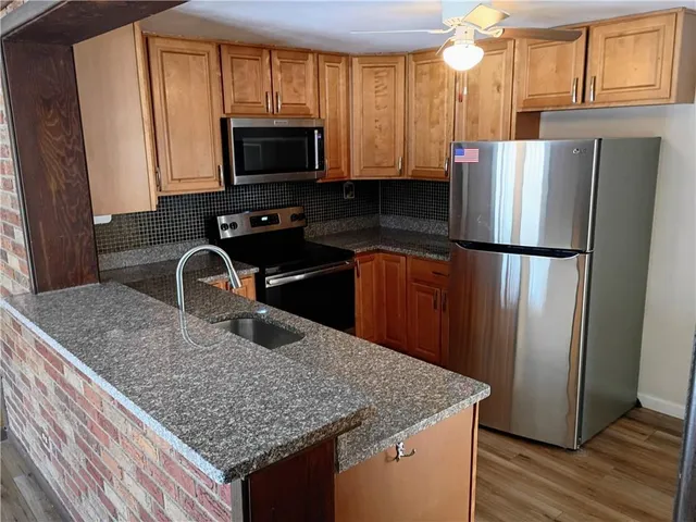 a close view of sink