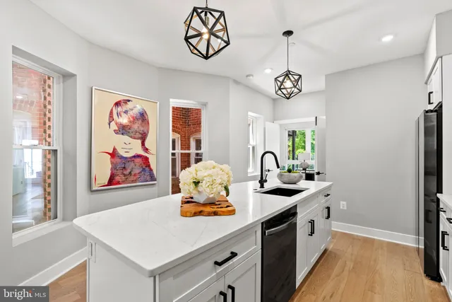 $615,000 | 26 Todd Place Northeast, Unit 1, Washington, DC 20002