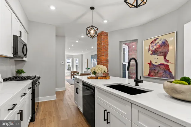 $615,000 | 26 Todd Place Northeast, Unit 1, Washington, DC 20002