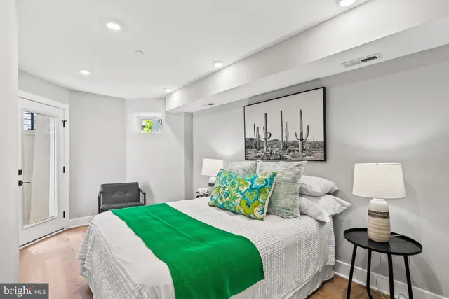 $615,000 | 26 Todd Place Northeast, Unit 1, Washington, DC 20002