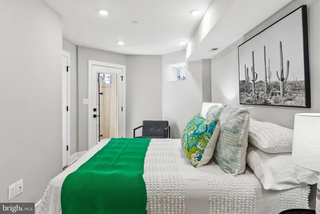 $615,000 | 26 Todd Place Northeast, Unit 1, Washington, DC 20002