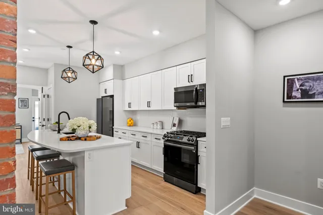 $615,000 | 26 Todd Place Northeast, Unit 1, Washington, DC 20002