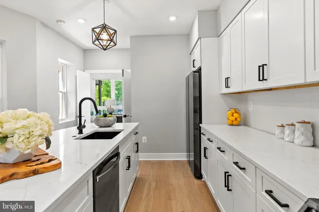 $615,000 | 26 Todd Place Northeast, Unit 1, Washington, DC 20002