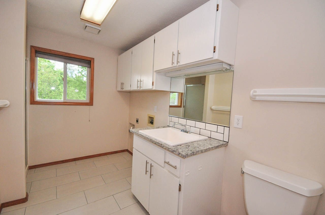 9606 North Ridgecrest Drive Spokane, WA 99208 - Photo 13 of 20 Gallery Image 13