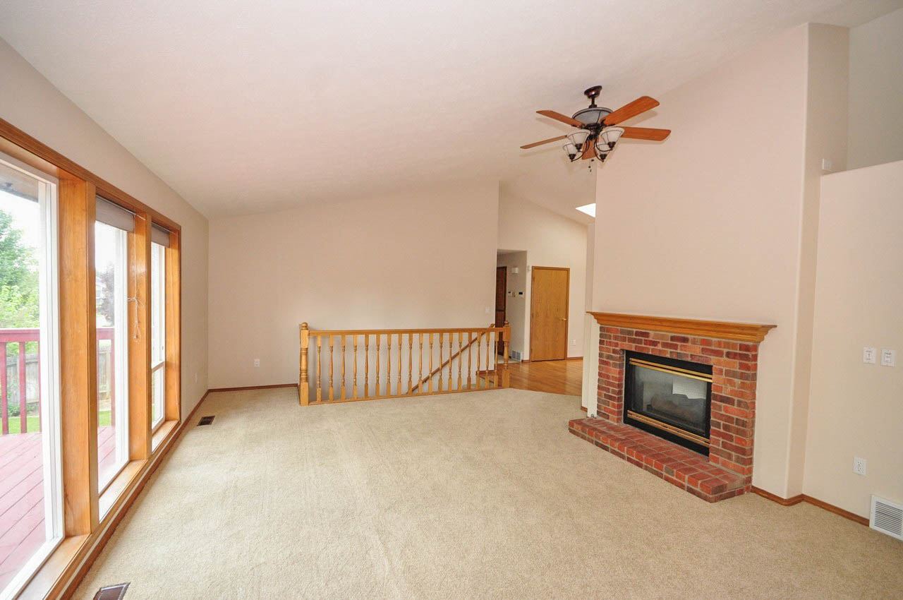 9606 North Ridgecrest Drive Spokane, WA 99208 - Photo 3 of 20 Gallery Image 3