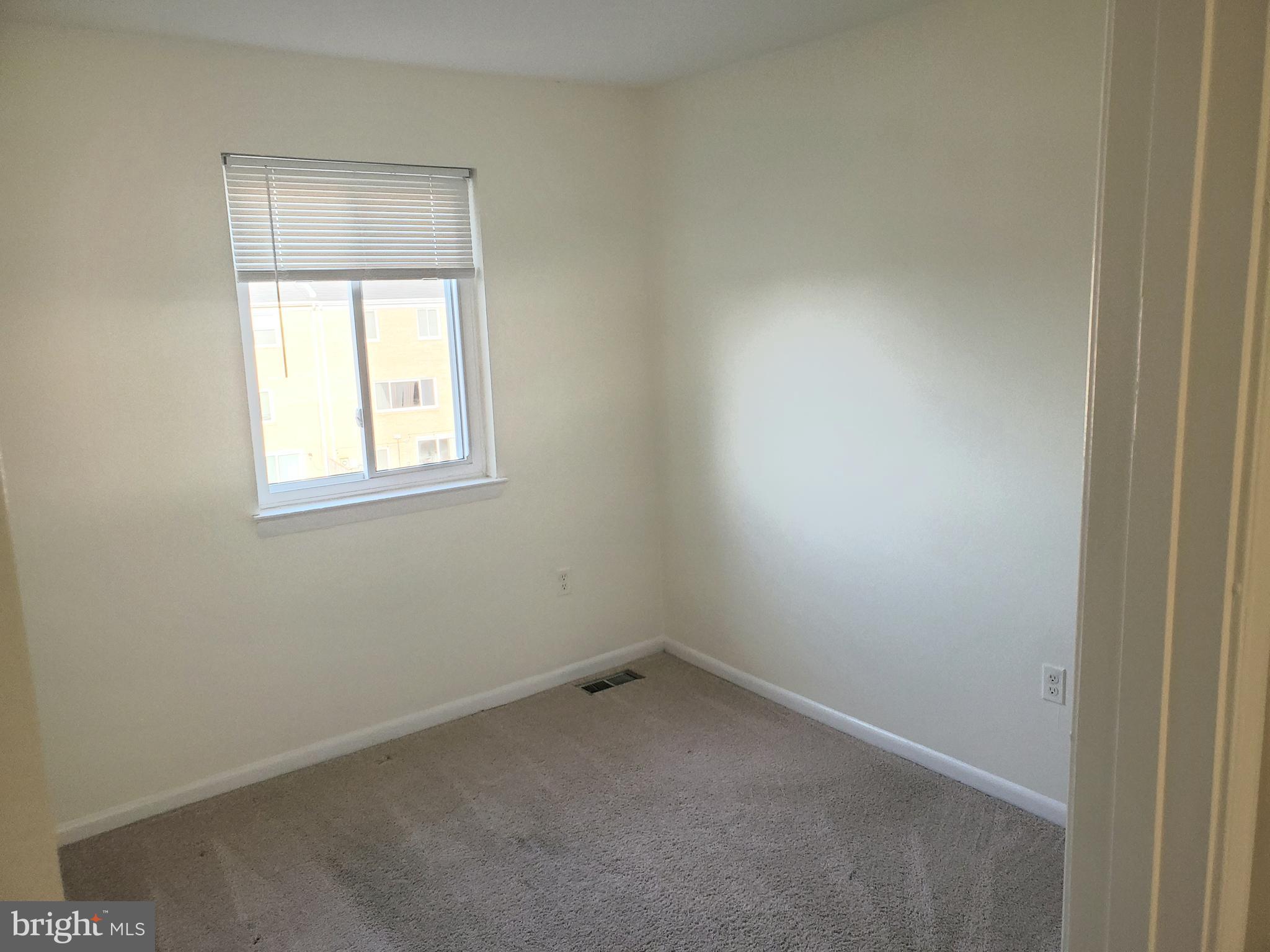 7416 Pohick Road Lorton, VA 22079 - Photo 14 of 27 Gallery Image 14