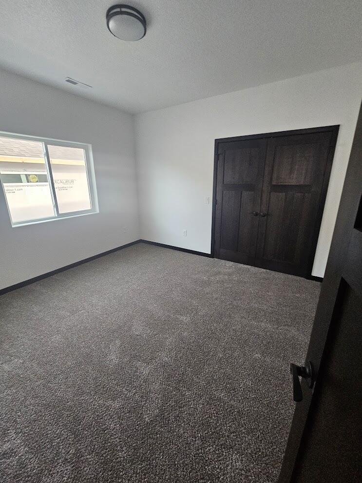 2240 Excalibur Way, Unit HB31) Sheridan, WY 82801 - Photo 5 of 31 20251201_144518