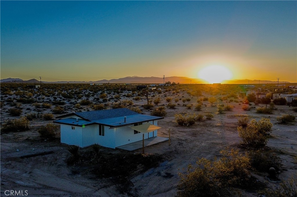 65125 Saturn Street Joshua Tree, CA 92252 - Photo 34 of 40 an aerial view of multiple house