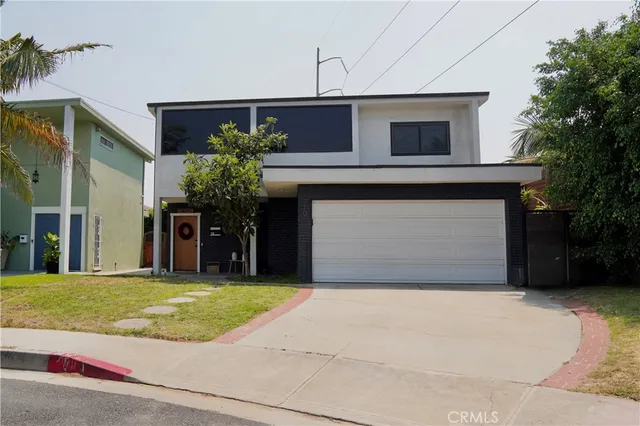 $4,995 | 710 West Spruce Avenue, Inglewood, CA 90301