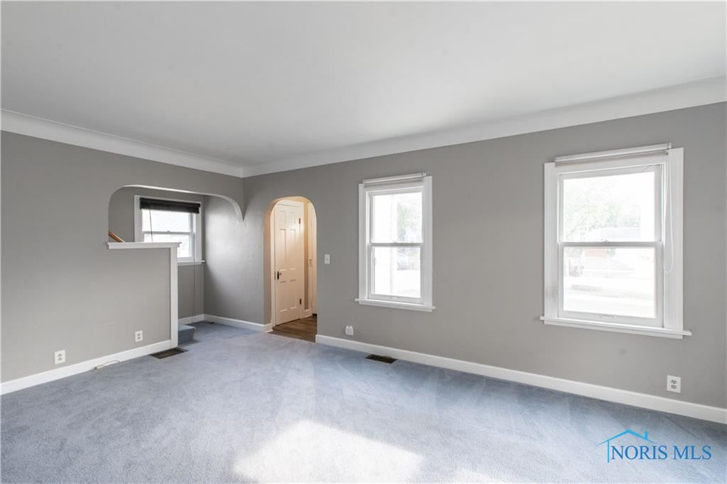 2536 Gracewood Road Toledo, OH 43613 - Photo 9 of 41 Gallery Image 9