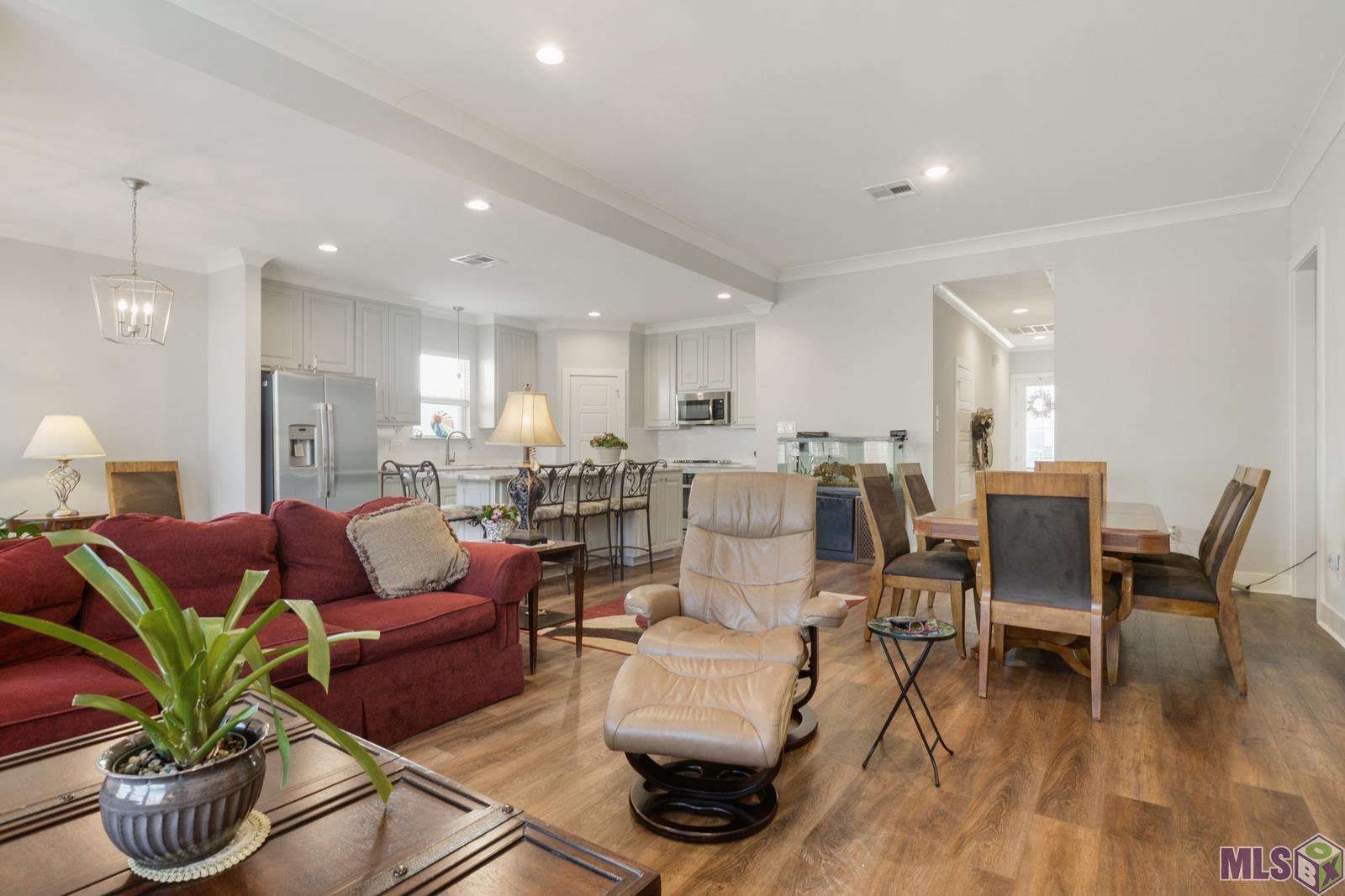 9016 Stonecroft Avenue Baton Rouge, LA 70810 - Photo 5 of 11