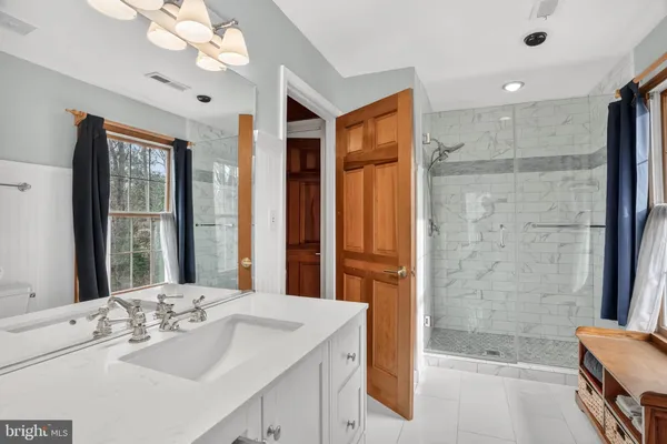 $885,000 | 10401 3 Doctors Road, Dunkirk, MD 20754