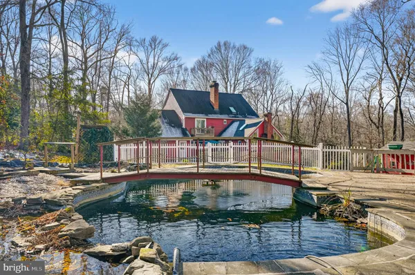 $885,000 | 10401 3 Doctors Road, Dunkirk, MD 20754