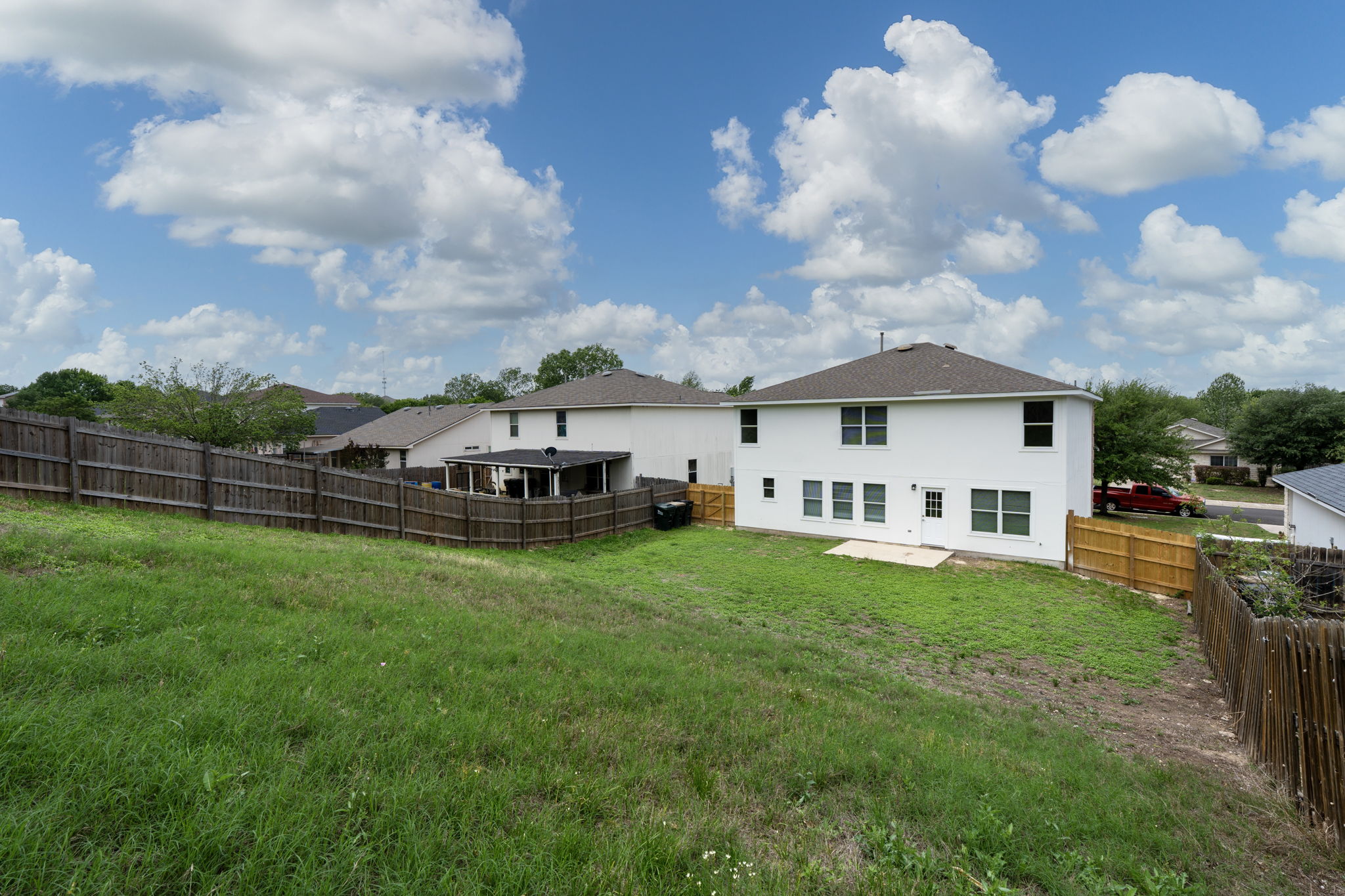 208 Dandelion Loop Kyle, TX 78640 - Photo 34 of 39