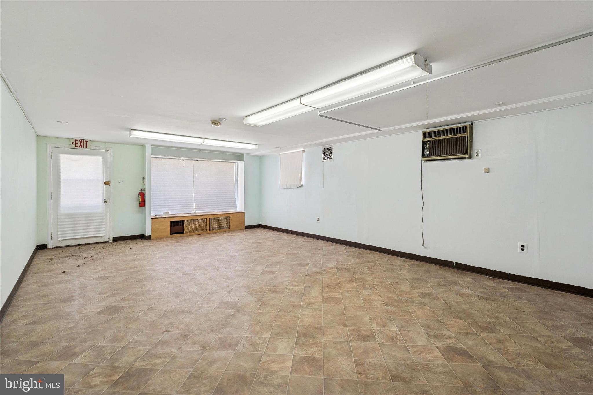 928 Fox Chase Road Jenkintown, PA 19046 - Photo 20 of 31