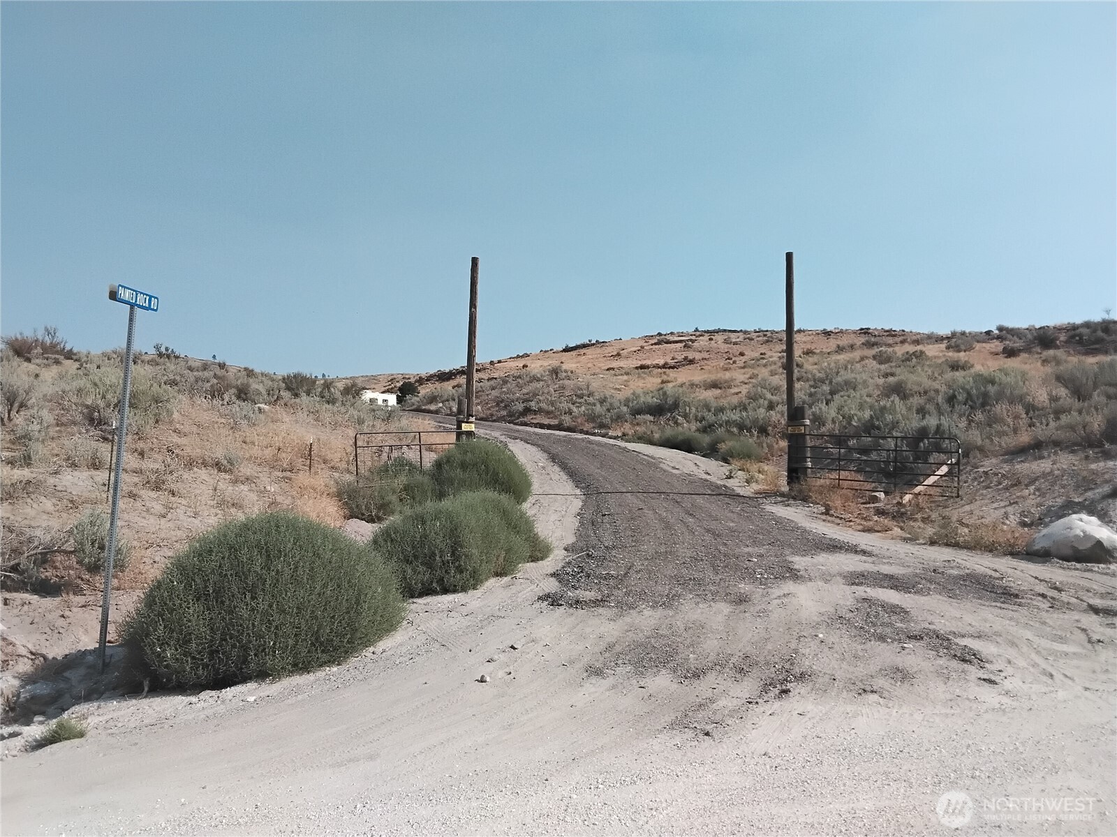 6 Painted Rock Road Riverside, WA 98849 - Photo 7 of 7 a view of a backyard