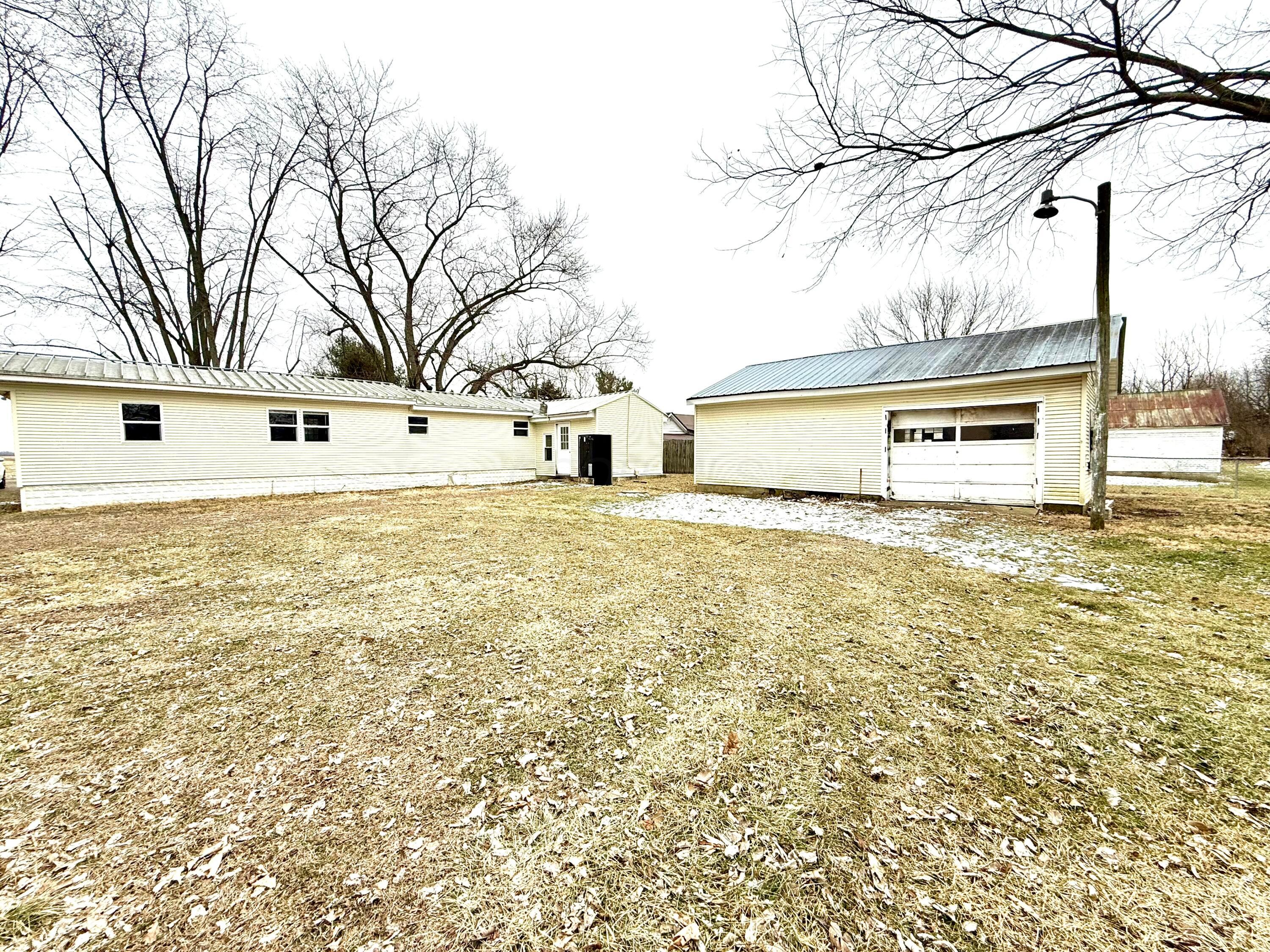 13601 Reid Road Jeffersonville, OH 43128 - Photo 4 of 21