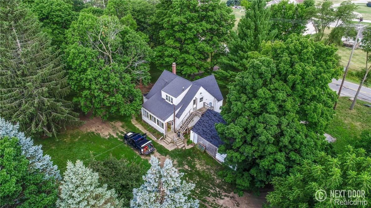 5461 Beecher Road Flint, MI 48532 - Photo 29 of 35 DJI_0528.jpg