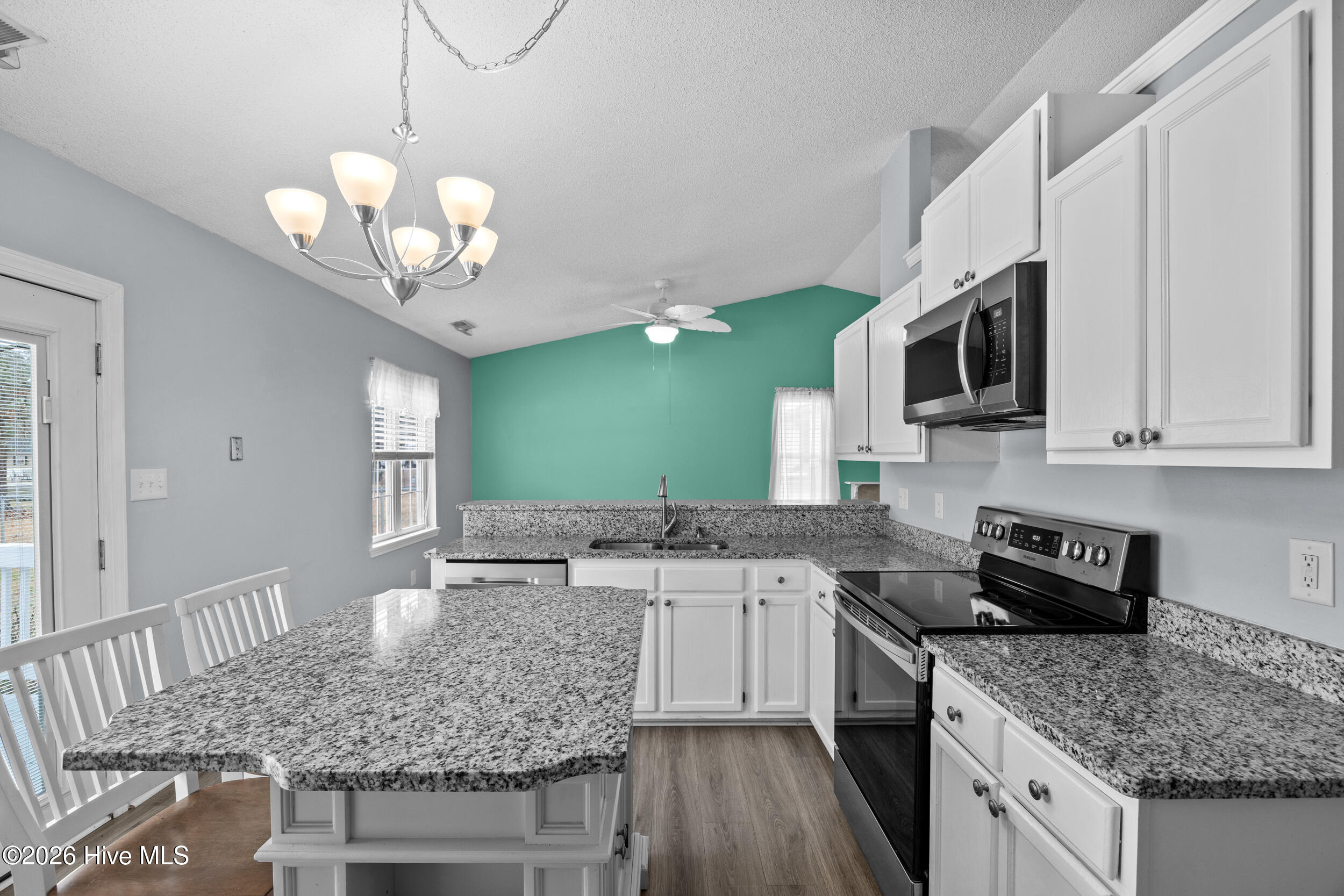 130 Fodder Drive Hubert, NC 28539 - Photo 10 of 25 14_kitchen