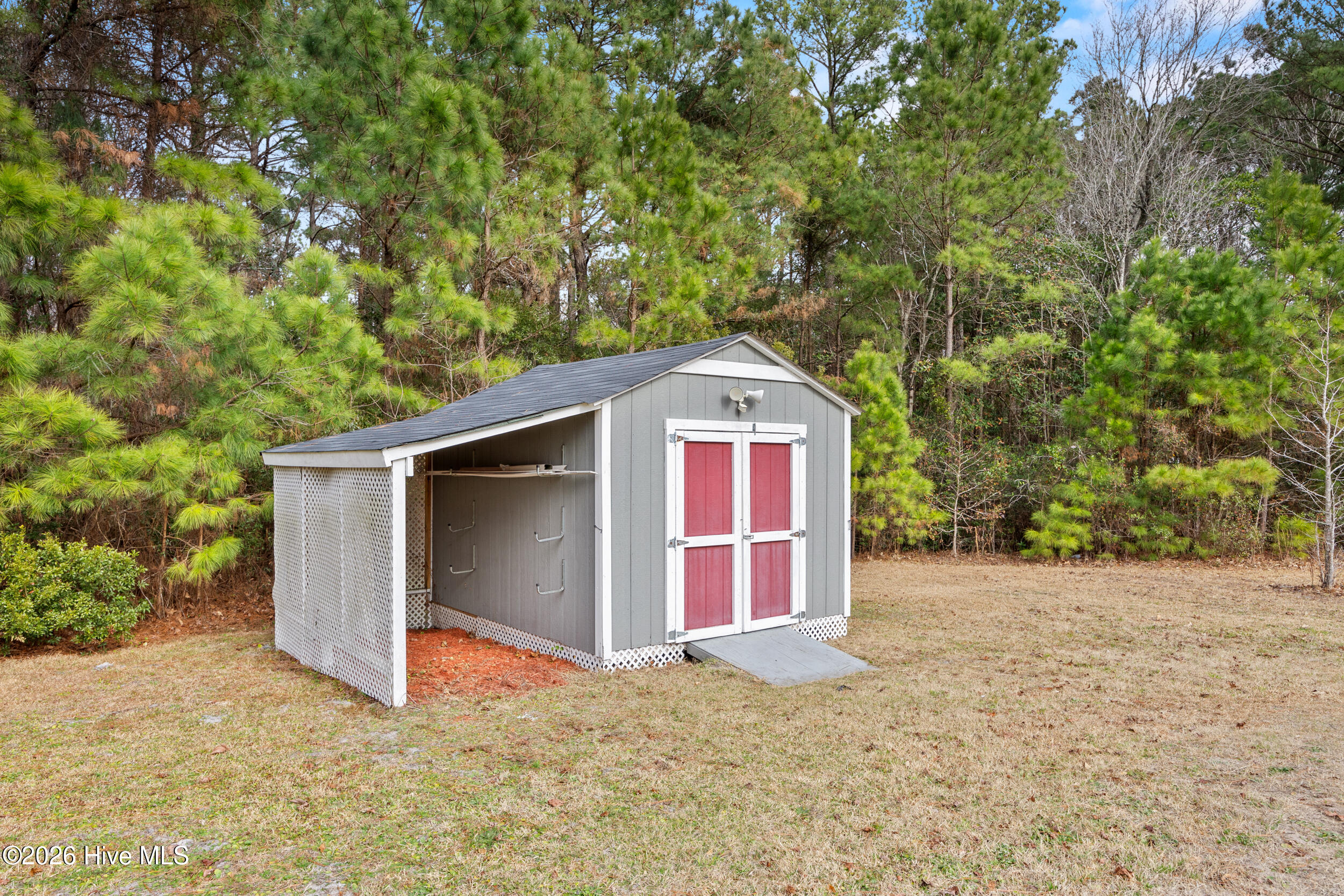 130 Fodder Drive Hubert, NC 28539 - Photo 21 of 25 35_shed