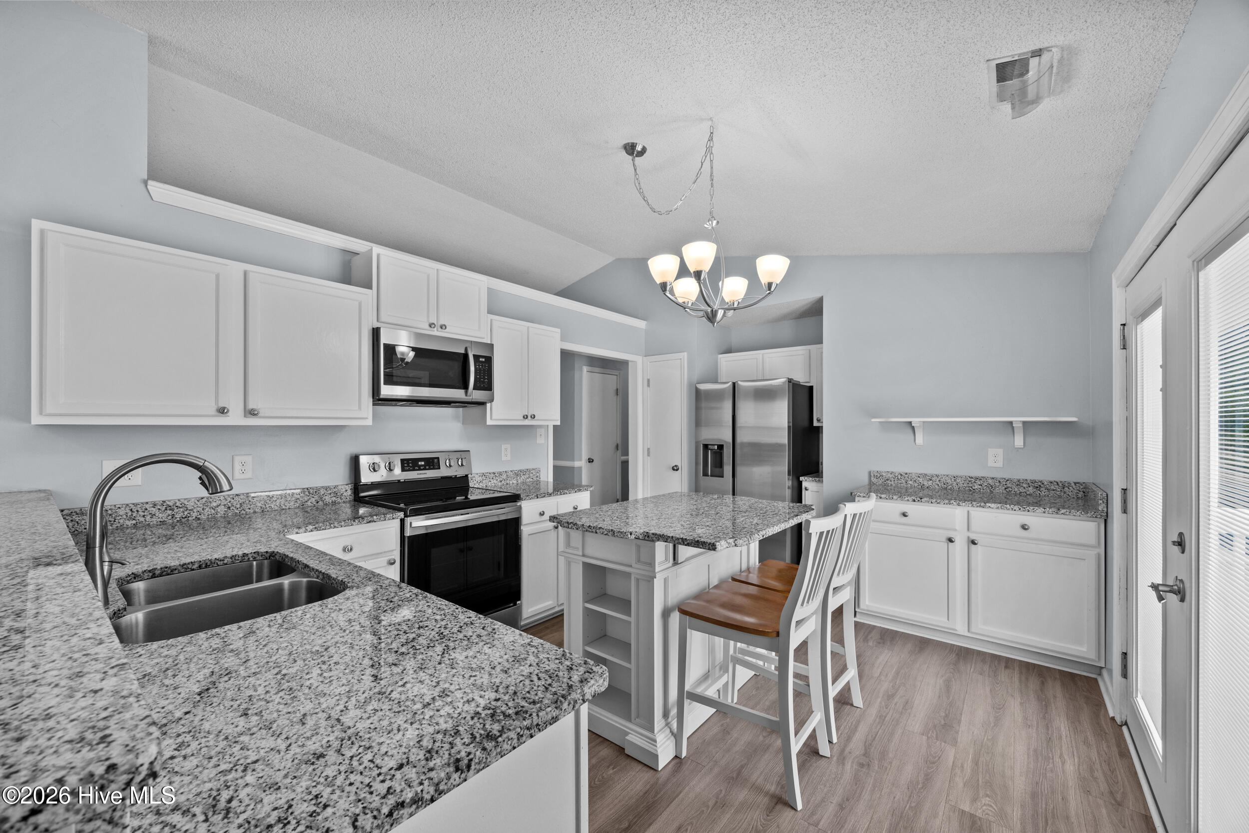 130 Fodder Drive Hubert, NC 28539 - Photo 8 of 25 17_kitchen