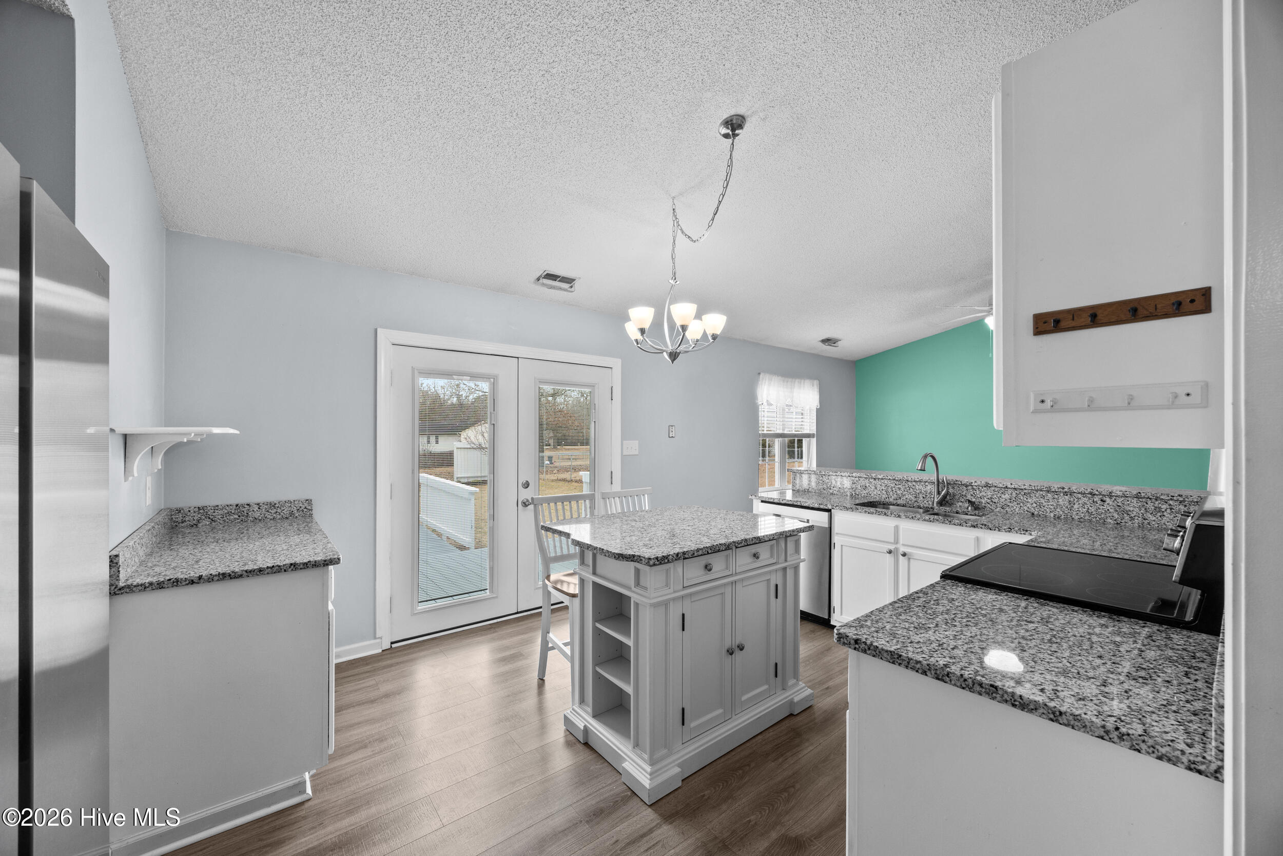 130 Fodder Drive Hubert, NC 28539 - Photo 9 of 25 13_kitchen