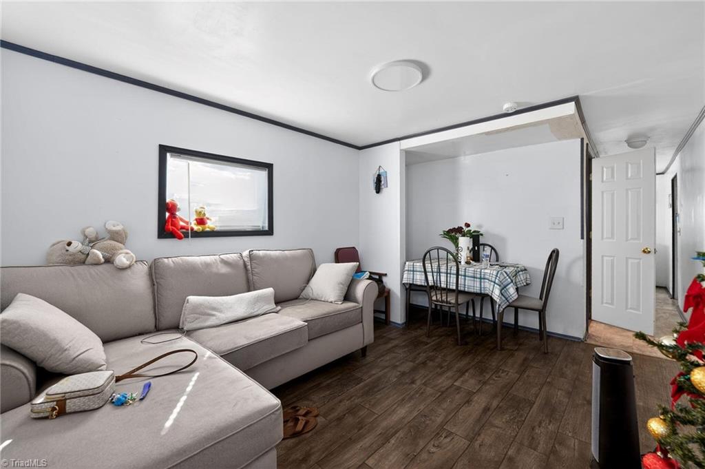 206 May Street Eden, NC 27288 - Photo 5 of 27