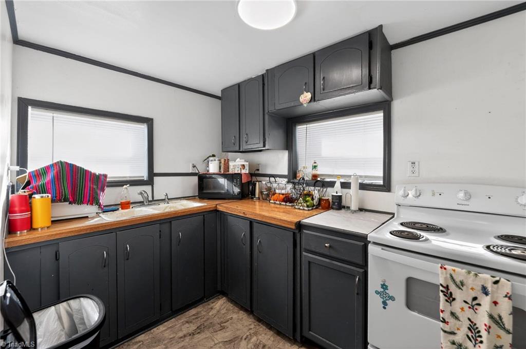 206 May Street Eden, NC 27288 - Photo 9 of 27