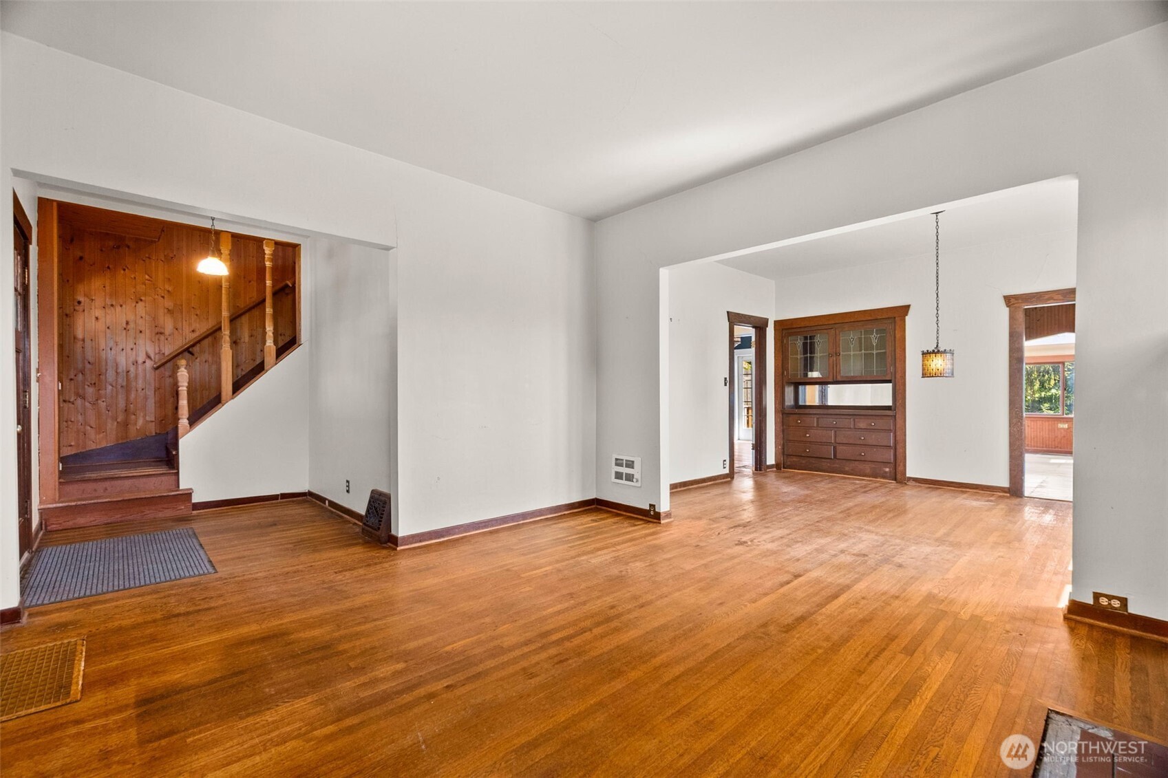 515 North 41st Street Seattle, WA 98103 - Photo 9 of 37
