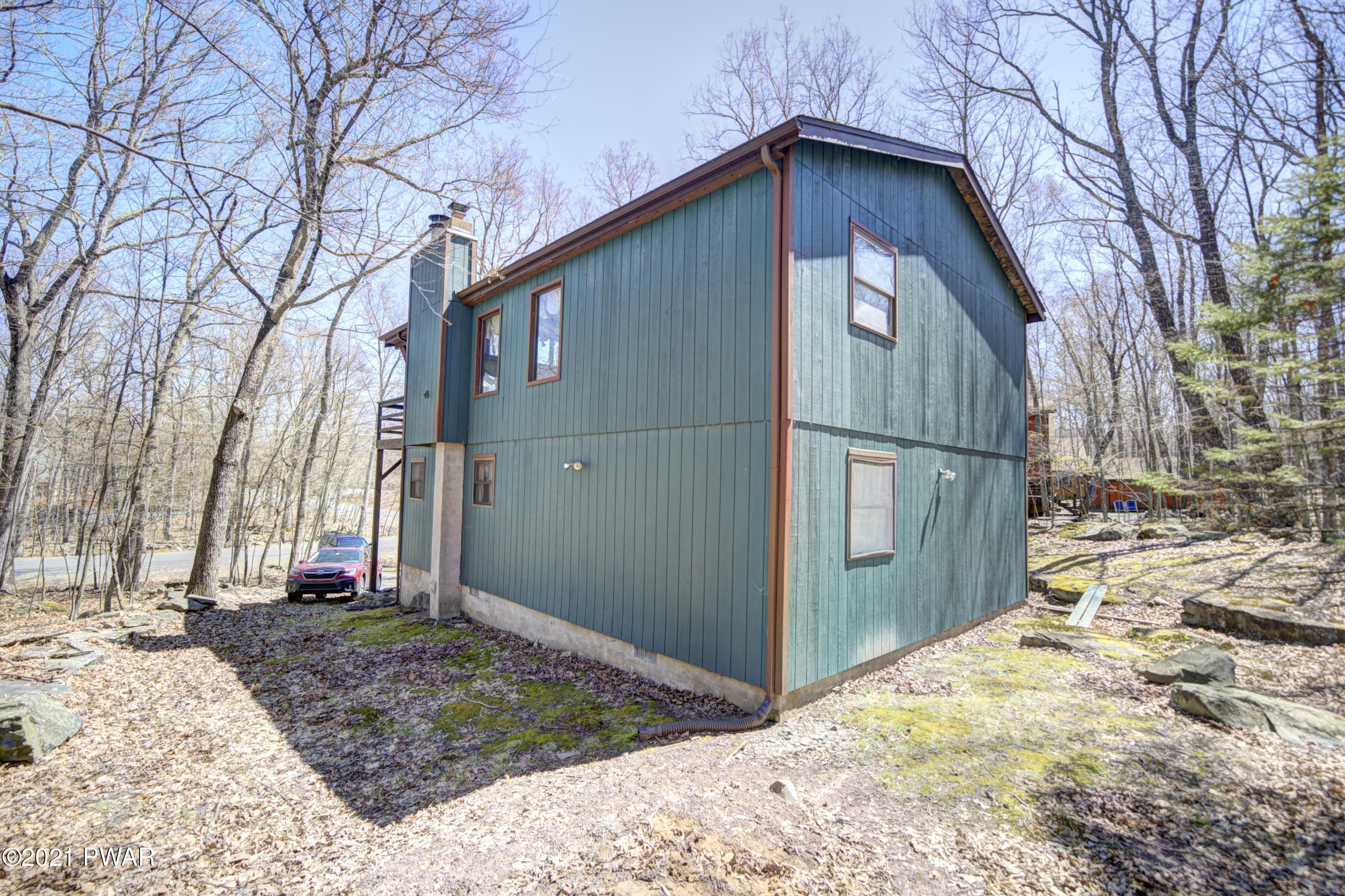 111 Tanager Road Lackawaxen, PA 18435 - Photo 25 of 35 Back of House